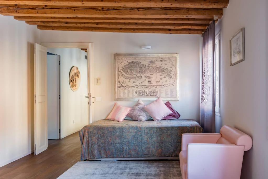 Ospizio Delle Donzelle Apartamento Venecia